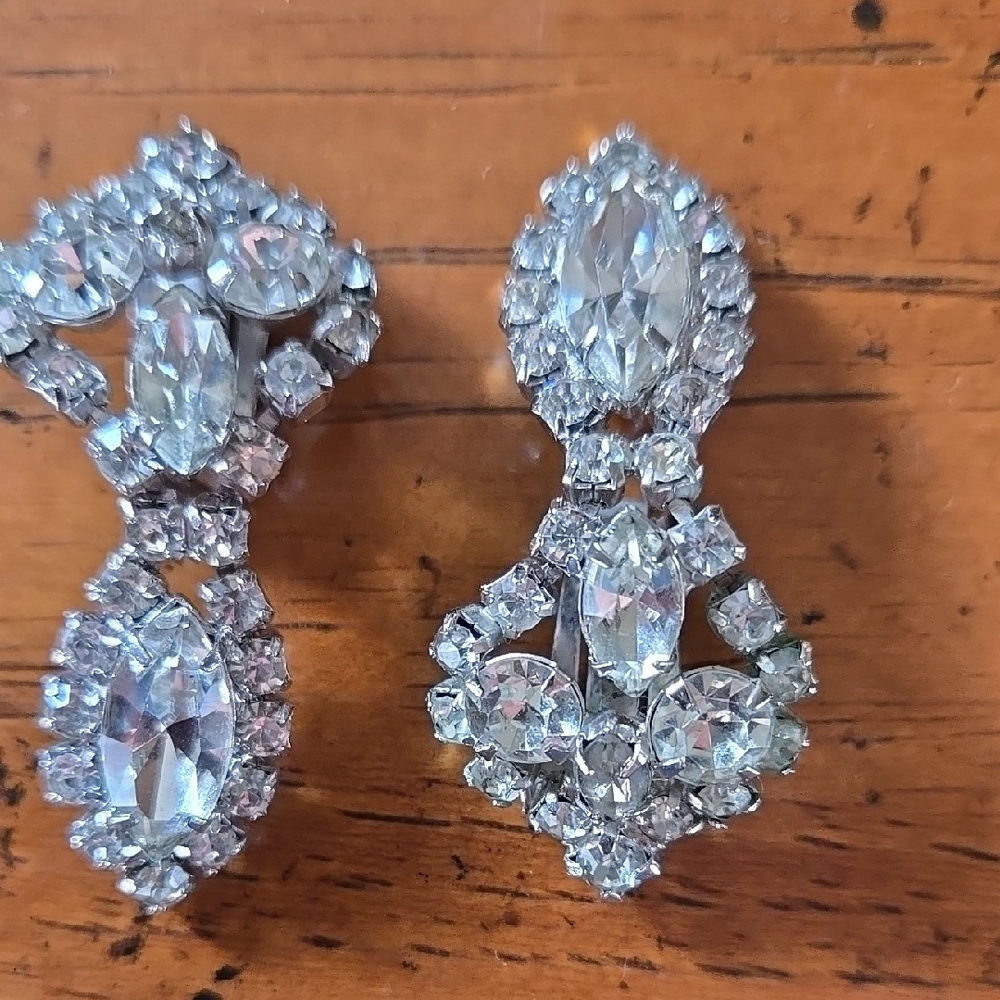 Elegant Silver Crystal Earrings